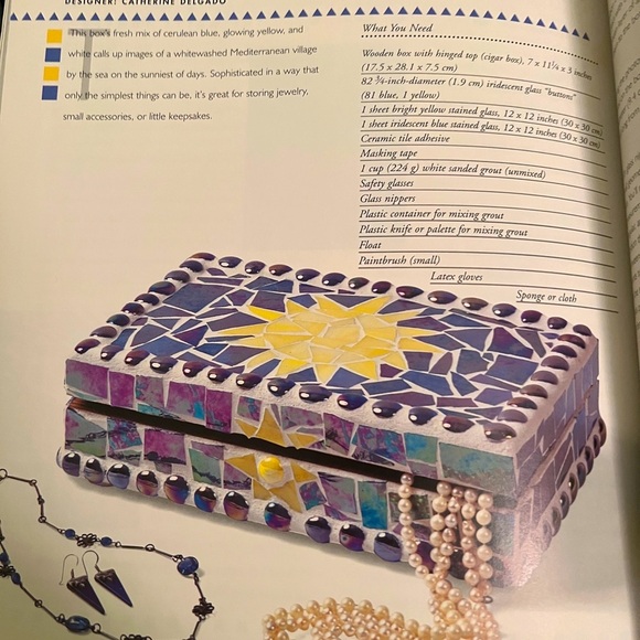 The New Mosaics by D.T. Dawson Craft Book
Instructions for Mixed Media Projects - Picture 3 of 7